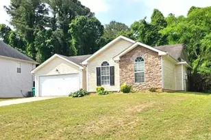 1443 Pebble Ridge Ln, Hampton, GA 30228 - Photo 3
