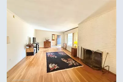 1024 Burton Drive NE, Atlanta, GA 30329 - Photo 5