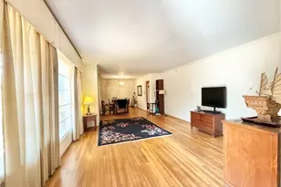 1024 Burton Dr NE, Atlanta, GA 30329 - Photo 3