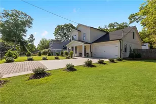 1967 Cogar Dr, Decatur, GA 30032 - Photo 3