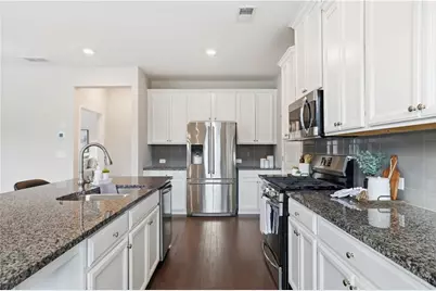 2910 Bishopstone Way, Cumming, GA 30040 - Photo 5
