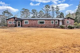 5045 Chestnut Forest Ln, Dunwoody, GA 30360 - Photo 1