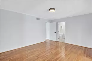 5045 Chestnut Forest Ln, Dunwoody, GA 30360 - Photo 13