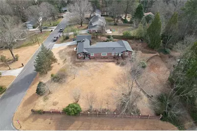 5045 Chestnut Forest Lane, Dunwoody, GA 30360 - Photo 23