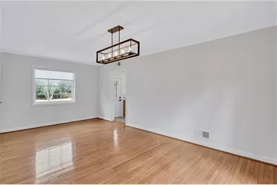 5045 Chestnut Forest Lane, Dunwoody, GA 30360 - Photo 9