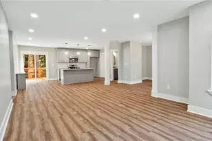 1384 Epworth St SW, Atlanta, GA 30310 - Photo 5