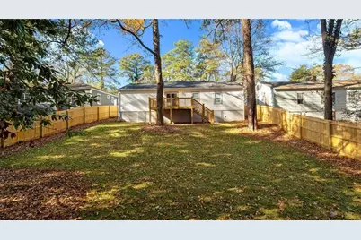 1384 Epworth Street SW, Atlanta, GA 30310 - Photo 21