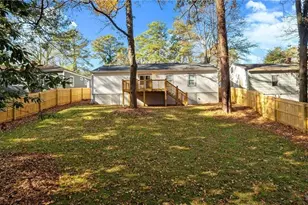 1384 Epworth St SW, Atlanta, GA 30310 - Photo 21