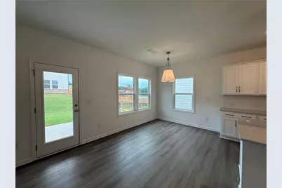 5449 Hargrove Way, Flowery Branch, GA 30542 - Photo 9