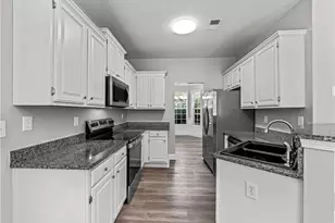 1215 Bridge Crest Dr, Winder, GA 30680 - Photo 7