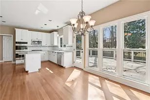 3664 Hadfield Dr, Marietta, GA 30062 - Photo 9