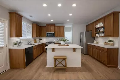 915 Bishops Crossing, Norcross, GA 30071 - Photo 3