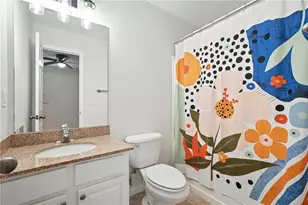 1689 Liberty Pkwy NW, Atlanta, GA 30318 - Photo 13