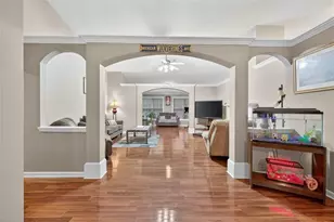 811 Rock Elm Dr, Auburn, GA 30011 - Photo 7