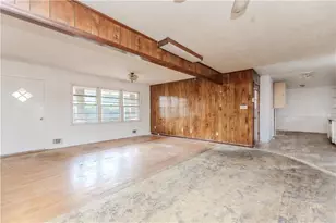 61 Hidden Ct SE, Mableton, GA 30126 - Photo 5