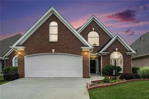 2050 Woodberry Run Dr, Snellville, GA 30078 - Photo 3