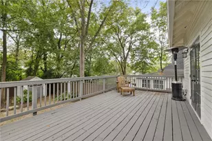 260 Mathews Ave, Atlanta, GA 30307 - Photo 19