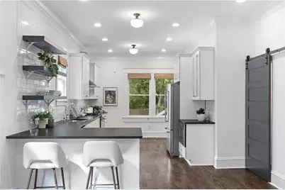 260 Mathews Avenue, Atlanta, GA 30307 - Photo 11