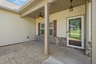 1010 Holliday Pass, Griffin, GA 30223 - Photo 3