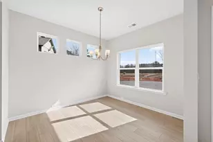 173 Thedford Dr, Hoschton, GA 30548 - Photo 3