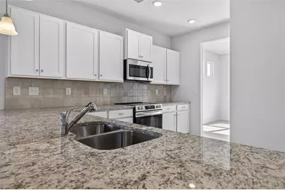 173 Thedford Drive, Hoschton, GA 30548 - Photo 7