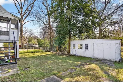 804 Berkeley Avenue NW, Atlanta, GA 30318 - Photo 17