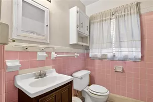 804 Berkeley Ave NW, Atlanta, GA 30318 - Photo 13