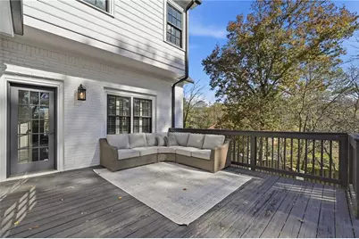 8520 Valemont Drive, Sandy Springs, GA 30350 - Photo 61