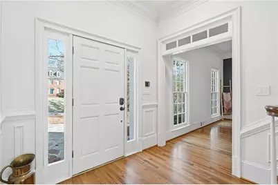 8520 Valemont Drive, Sandy Springs, GA 30350 - Photo 13