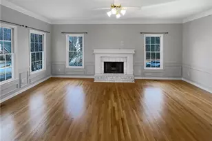 1370 Providence Dr, Lawrenceville, GA 30044 - Photo 3