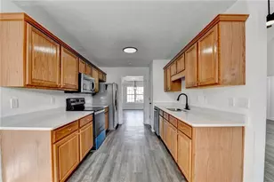 2250 Thornberry Dr, Lawrenceville, GA 30044 - Photo 19