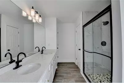 2250 Thornberry Drive, Lawrenceville, GA 30044 - Photo 33