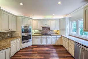 2502 Oak Hill Overlook, Duluth, GA 30097 - Photo 15