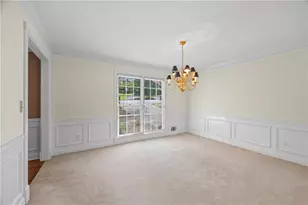 2205 Parliament Dr, Lawrenceville, GA 30043 - Photo 15