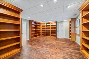 2205 Parliament Dr, Lawrenceville, GA 30043 - Photo 93