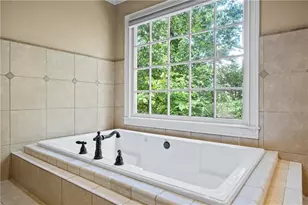 2205 Parliament Dr, Lawrenceville, GA 30043 - Photo 79