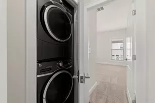 4217 Deming Cir, Atlanta, GA 30342 - Photo 23