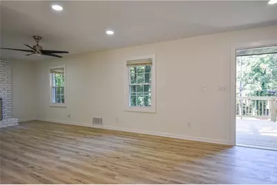 651 Inglis Drive SE, Marietta, GA 30067 - Photo 11