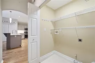 102 Courtyard Ln, Woodstock, GA 30189 - Photo 35