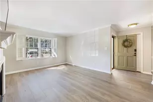 162 Amherst Pl NW, Atlanta, GA 30327 - Photo 5