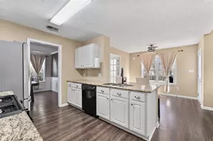 3962 Lullwater Main NW, Kennesaw, GA 30144 - Photo 13