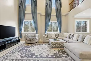 6831 Augusta Manor, Suwanee, GA 30024 - Photo 9