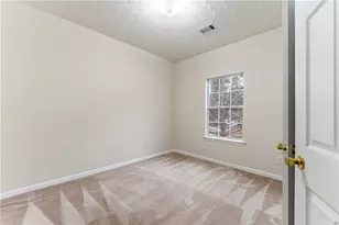 6117 Arbor Links Rd, Lithonia, GA 30058 - Photo 15