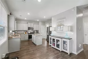 384 Condor Ct, Statham, GA 30666 - Photo 11