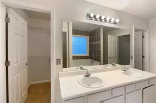 5945 Raventree Ct, Atlanta, GA 30349 - Photo 9