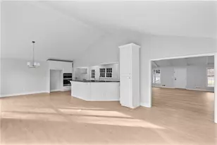 1180 Lake Shore Cir, Gainesville, GA 30501 - Photo 7