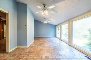 7310 Hobgood Rd, Fairburn, GA 30213 - Photo 13