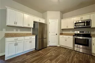 667 Carlton Pointe Dr, Palmetto, GA 30268 - Photo 3