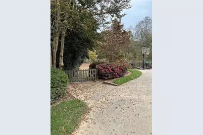 3200 Farmington, Vinings, GA 30339 - Photo 9