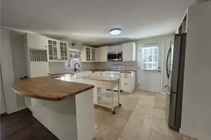 2264 Capehart Cir NE, Atlanta, GA 30345 - Photo 3